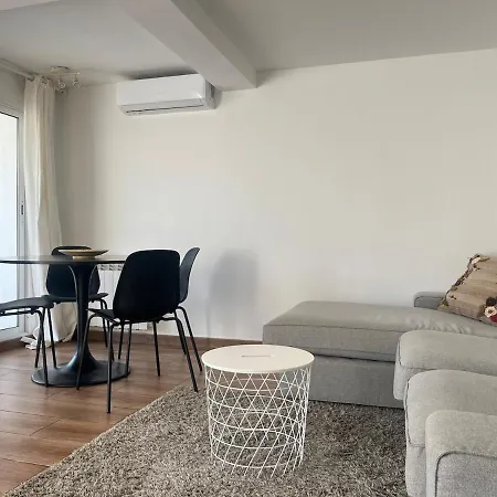 Amplio En Apartment Castelldefels