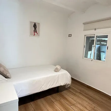 Apartment Amplio En Castelldefels